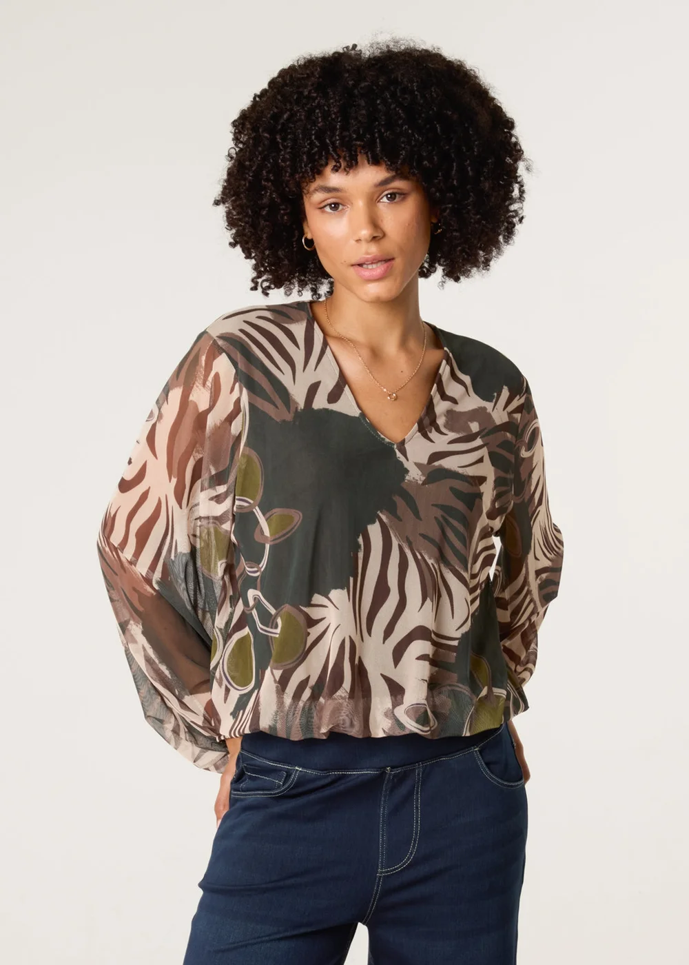 Blue Vanilla Khaki Printed Mesh V Neck Puffball Top - Small/Medium Image 2