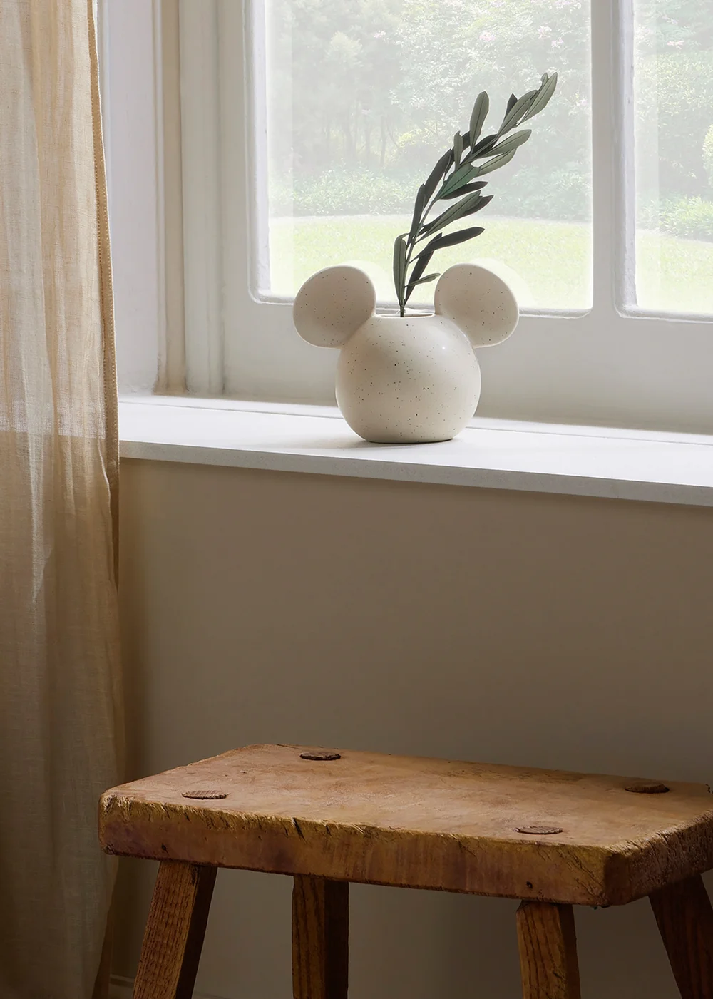 Disney Mickey Cream Head Vase Natural Speckle - One Size Image 1