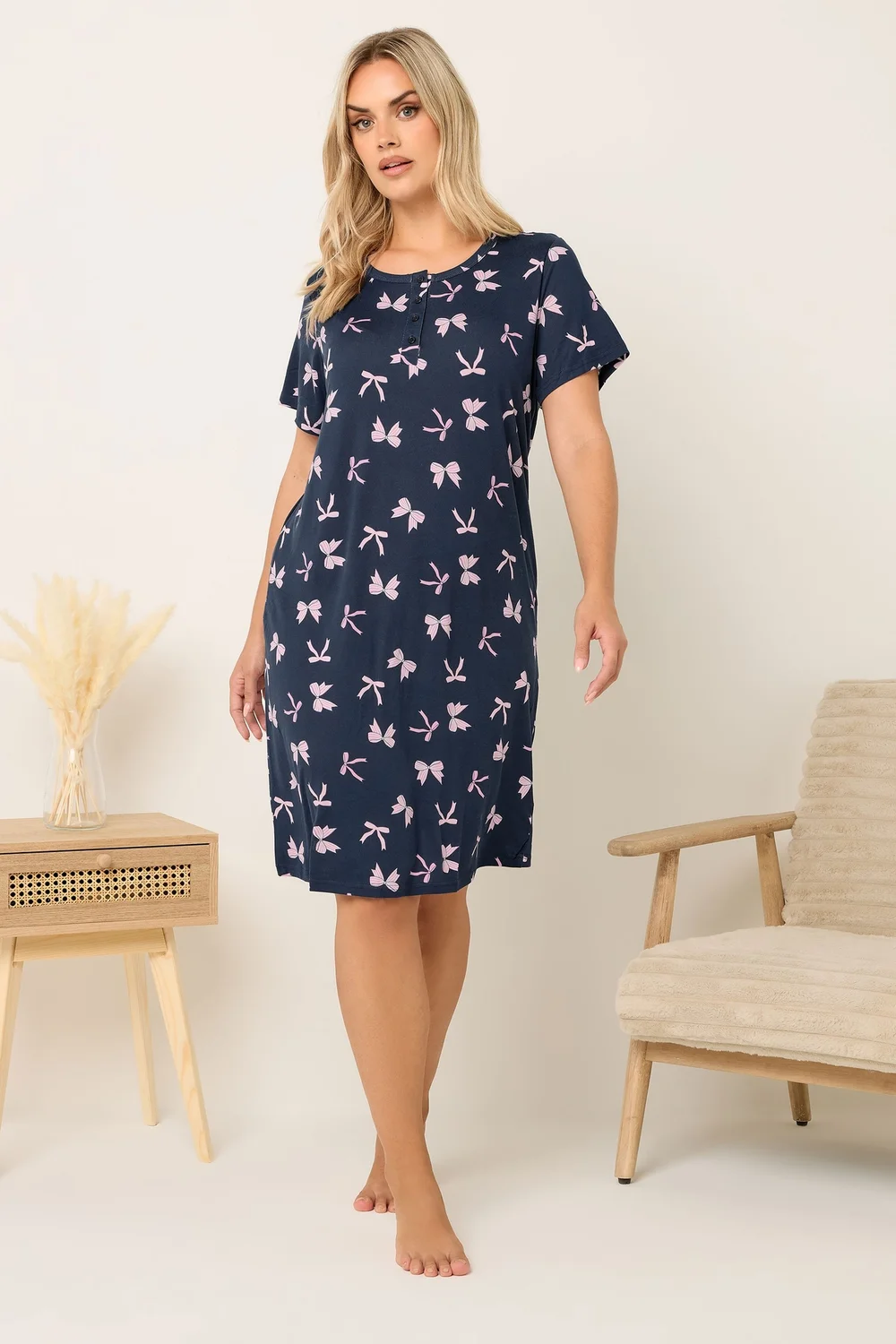 Yours Curve Navy Blue Bow Soft Touch Placket Nightdress - Size 30-32 Image 1