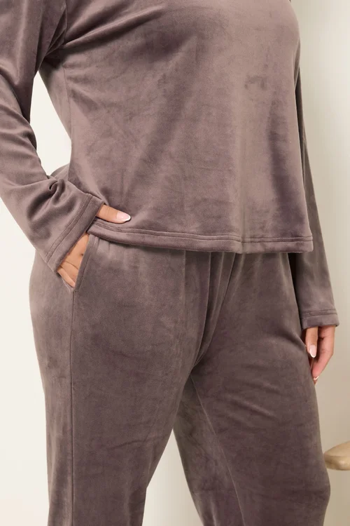 Yours Curve Brown Super Luxe Pyjama Set - Size 26-28 Image 4