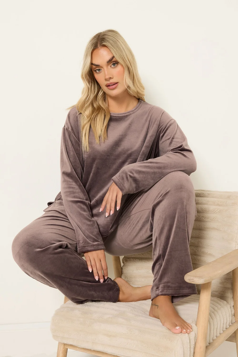Yours Curve Brown Super Luxe Pyjama Set - Size 26-28 Image 2