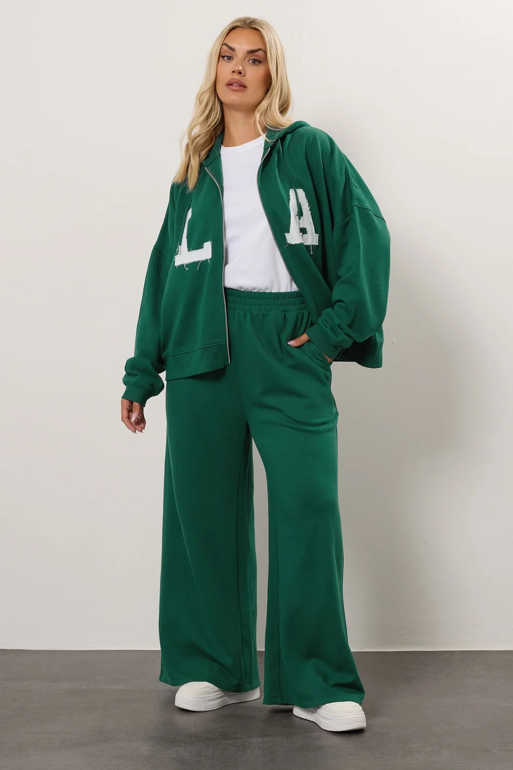Yours Curve Green 'LA' Wide Leg Joggers - 16 Image 2