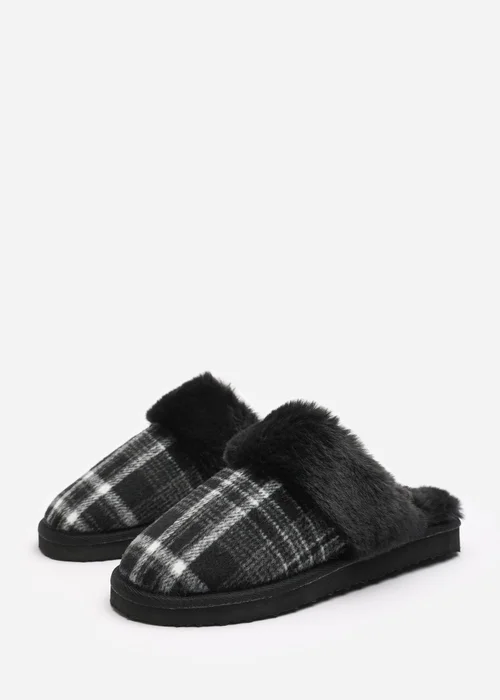 Wheres That From Inaya Black Plaid Faux Fur Mule Slippers - Size 6 Image 3