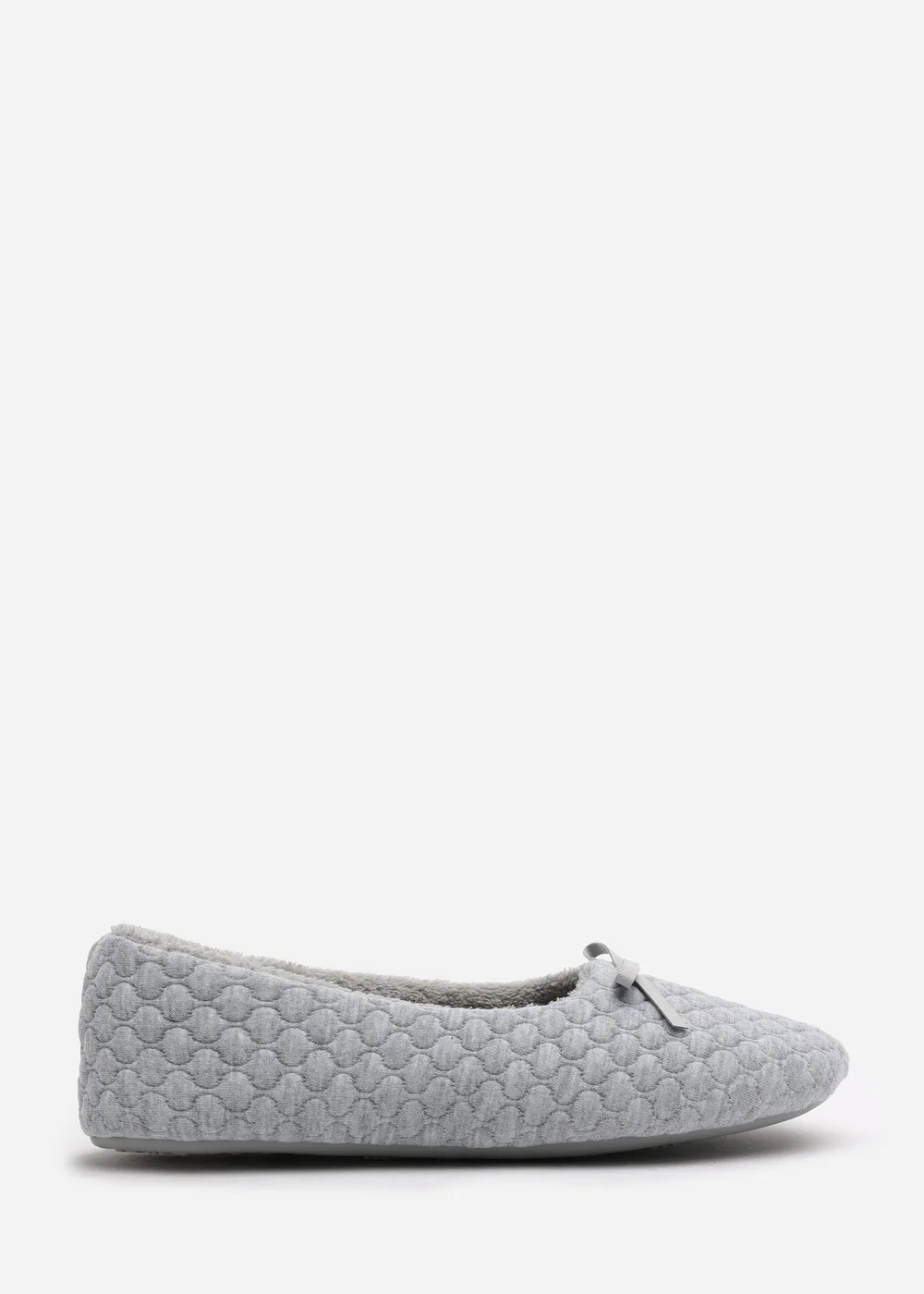 Where's That From Sorelle Light Grey Quilted Ballet Slipper With Bow - Size 5 Image 2