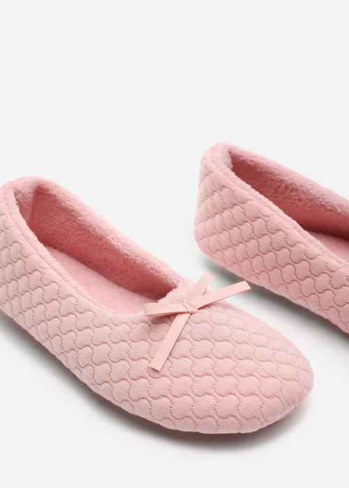 Where's That From Sorelle Pink Quilted Ballet Slipper With Bow - Size 6 Image 4