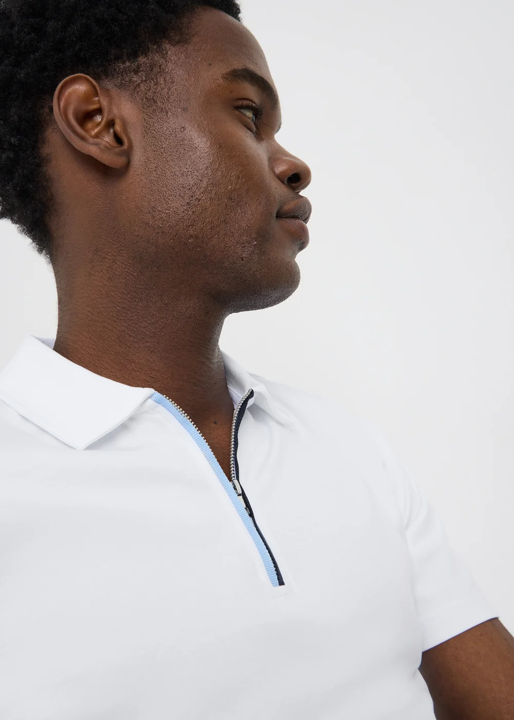 White Smart Soft Touch Cotton Zip Polo Shirt - L Image 3