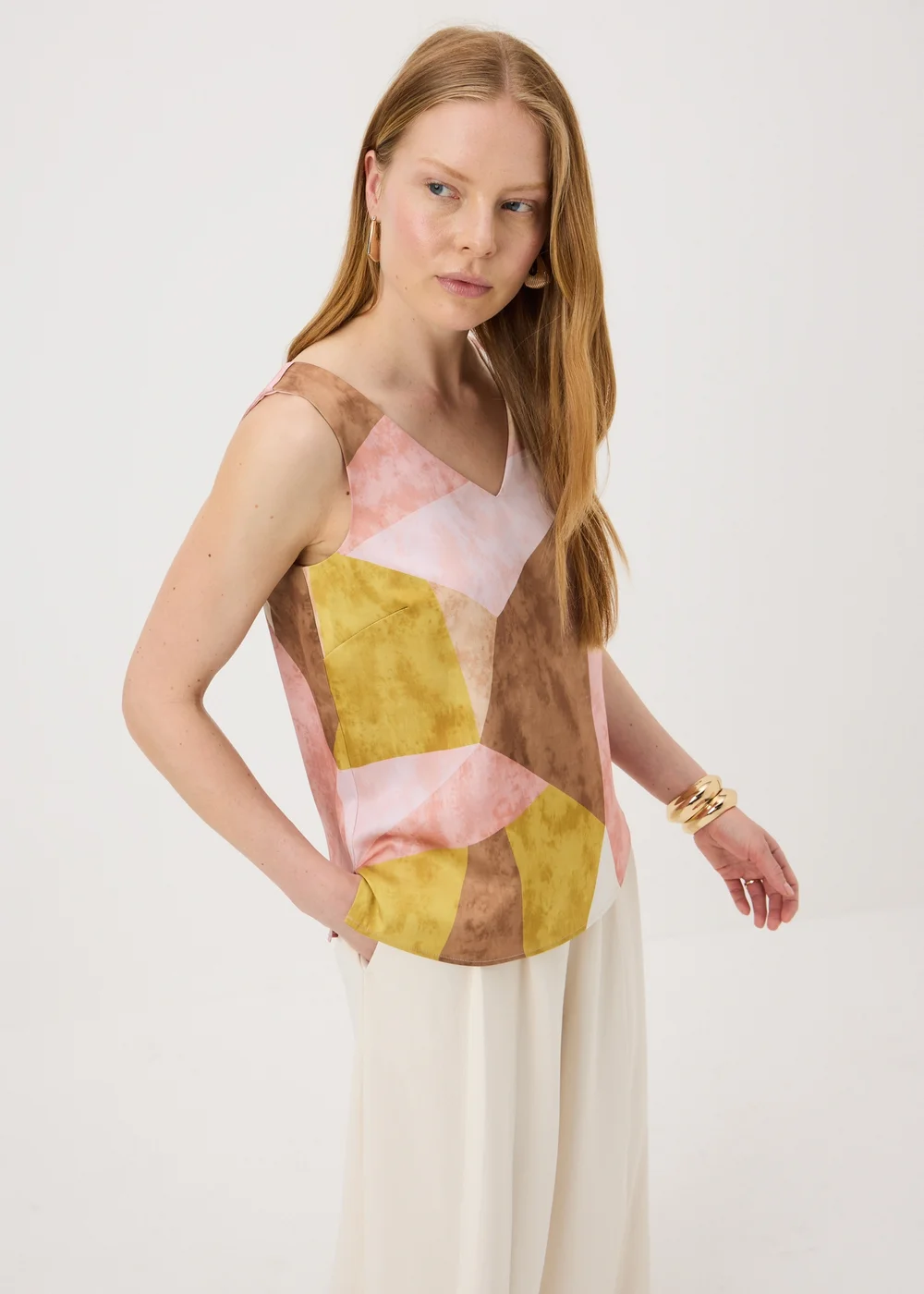 Et Vous Pink Abstract Print Satin V-Neck Cami Top - 8 Image 1