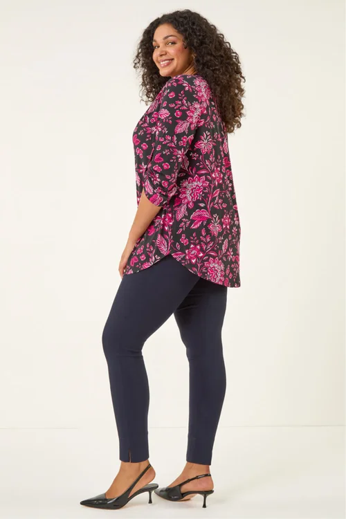 Roman Cerise Curve Textured Floral Print Shirt - Size 20 Image 4