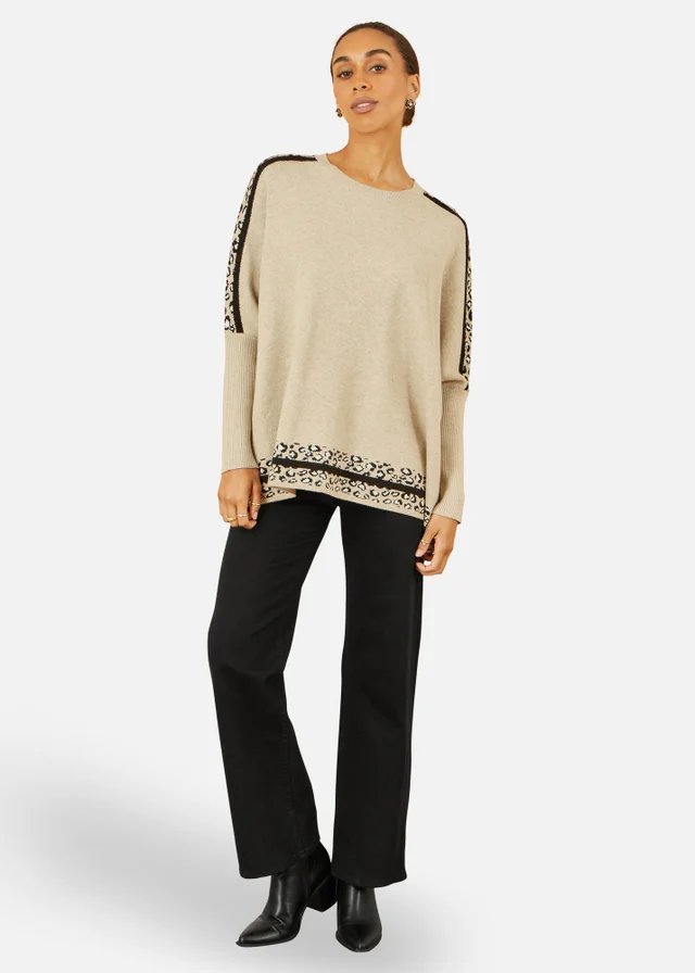 Yumi Oatmeal Leopard Pring Border Relaxed Fit Jumper
