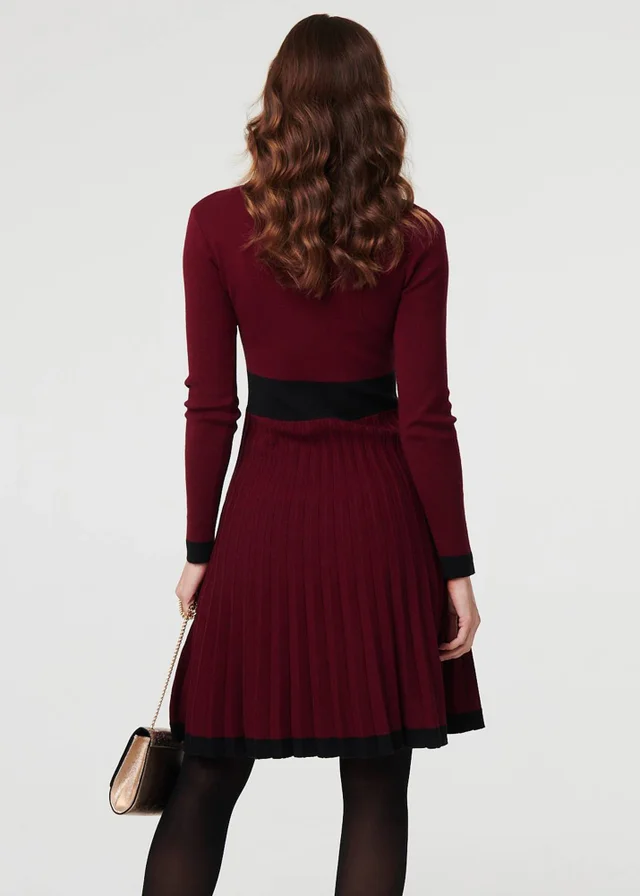 Izabel London Red Colour Block Zip Knit Knee Length Dress