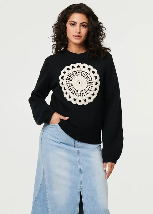Izabel London Black Embroidered Detail Long Sleeve Jumper - M Image 4