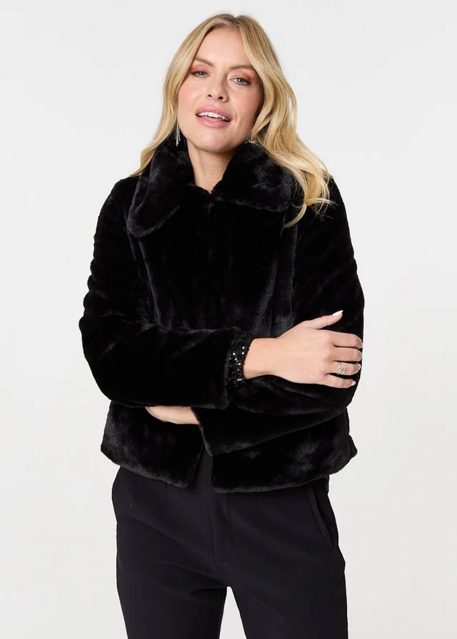 Izabel London Black Faux Fur Zip Detail Cropped Jacket