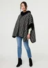 Izabel London Black Checked Faux Fur Trim 3/4 Sleeve Poncho - One Size Image 4