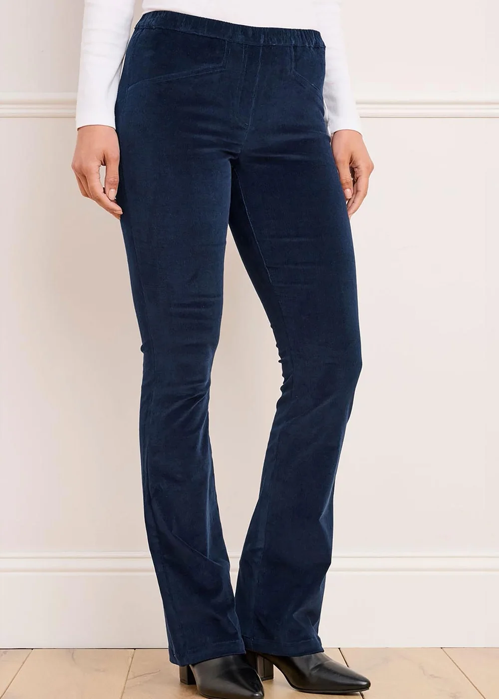 Cotton Traders Midnight Pull On Stretch Bootcut Cord Trousers - 20/L29 Image 1