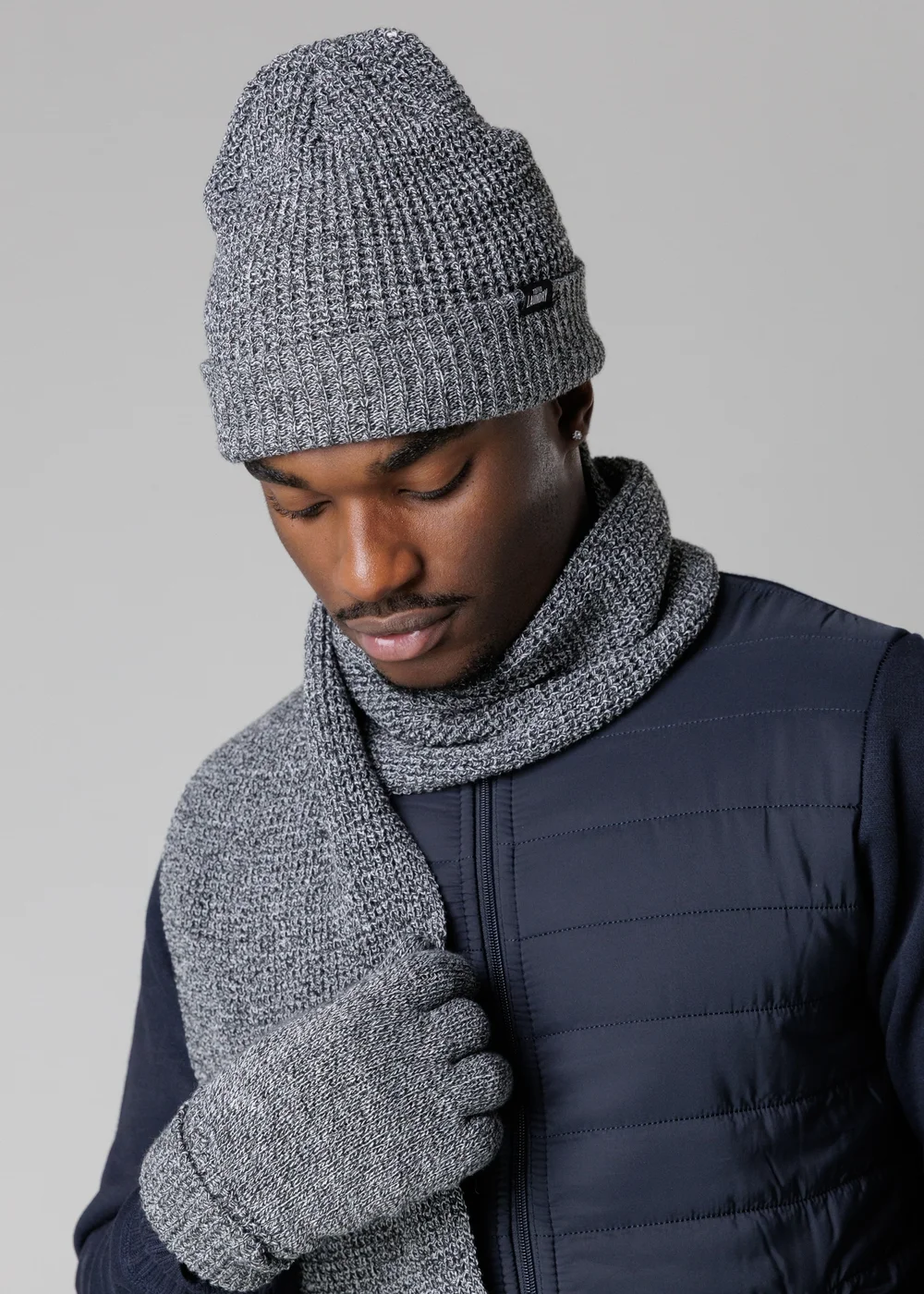 Tokyo Laundry Black Knit Hat Scarf & Gloves Set - One Size Image 1