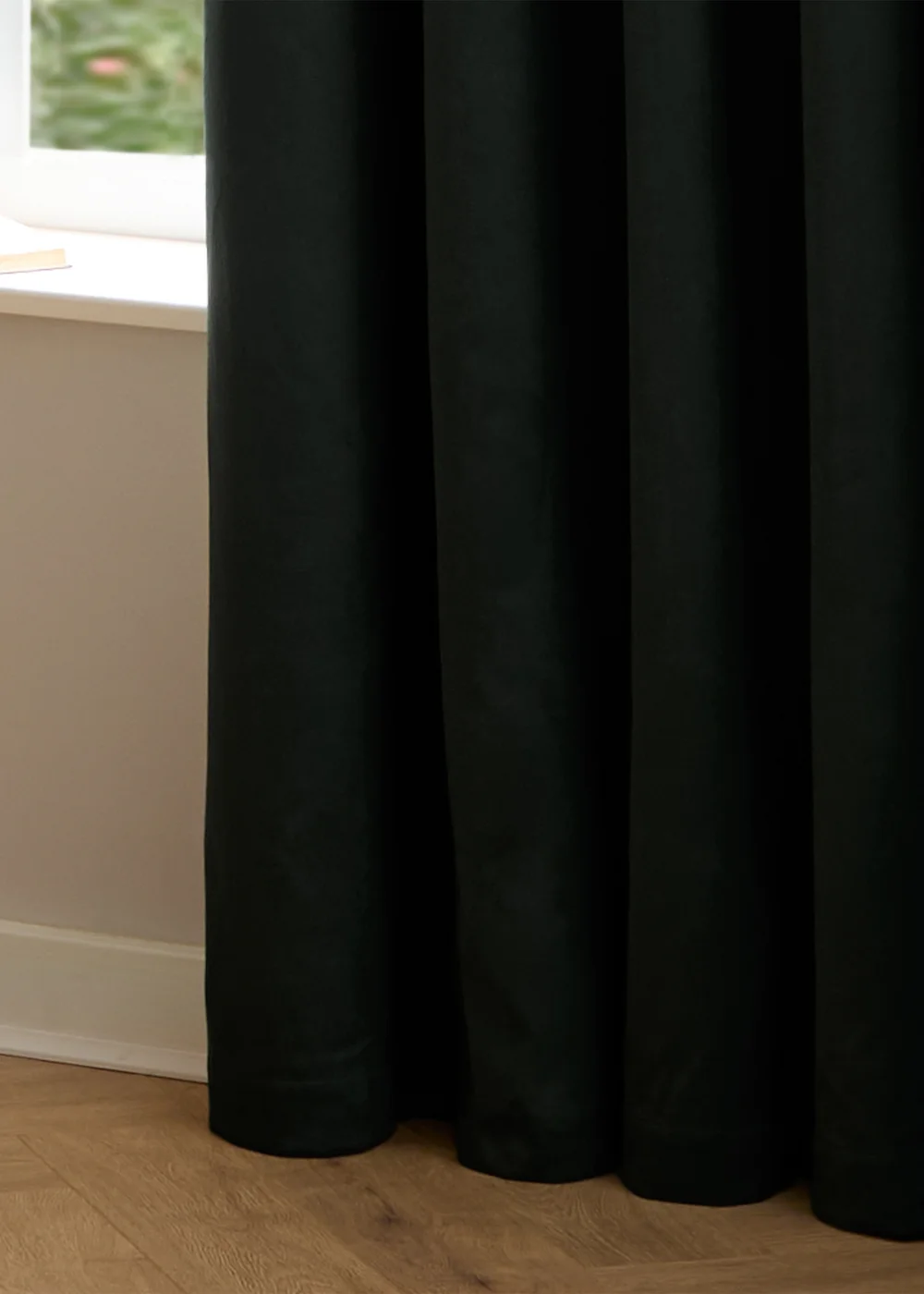 Furn The Ultimate Velvet Room Darkening Pencil Pleat Curtain Pair Black - 46W X 54D (117x137cm Image 5