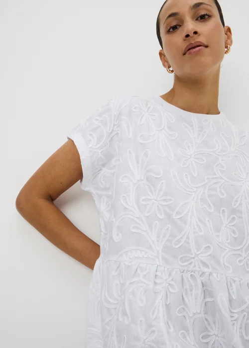 White Floral Textured Peplum T-Shirt - 18 Image 2