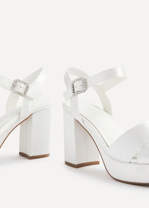 Linzi Perola Bridal Ivorty Satin Platform Heels - Size 6 Image 4