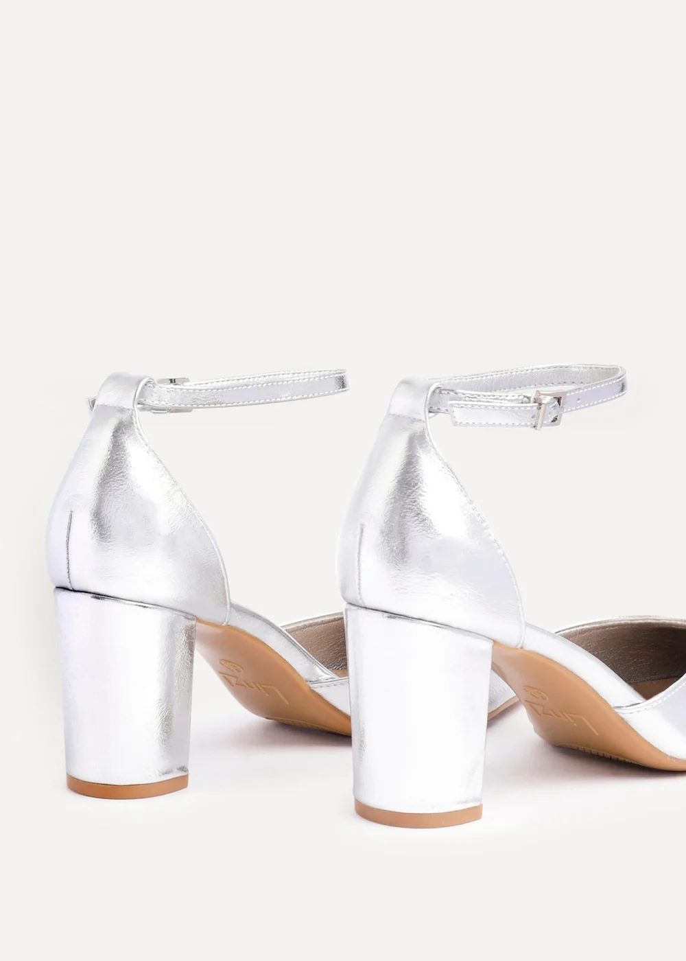 Linzi Leona Silver Faux Leather Closed Back Block Heeled Court Shoe - Size 4 Image 4