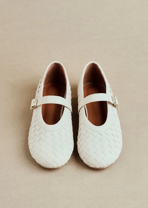 Linzi Daily Nude Faux Leather Woven Mary Jane Pump - Size 5 Image 1