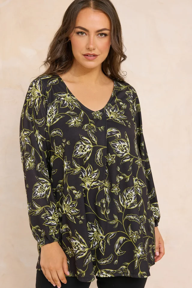 Evans Curve Black Paisley Print Pleat Front Top
