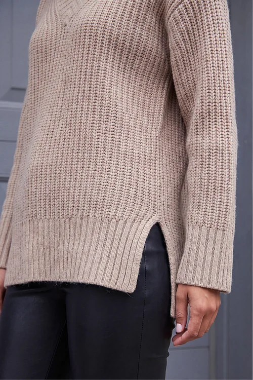 Roman Beige Chunky V-Neck Knit Jumper - 16 Image 4