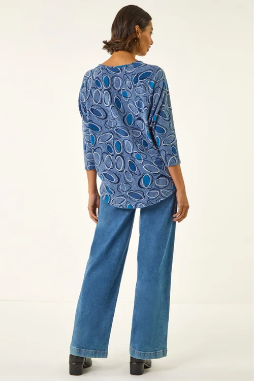 Roman Blue Abstract Printed Raglan Top - Size 18 Image 3