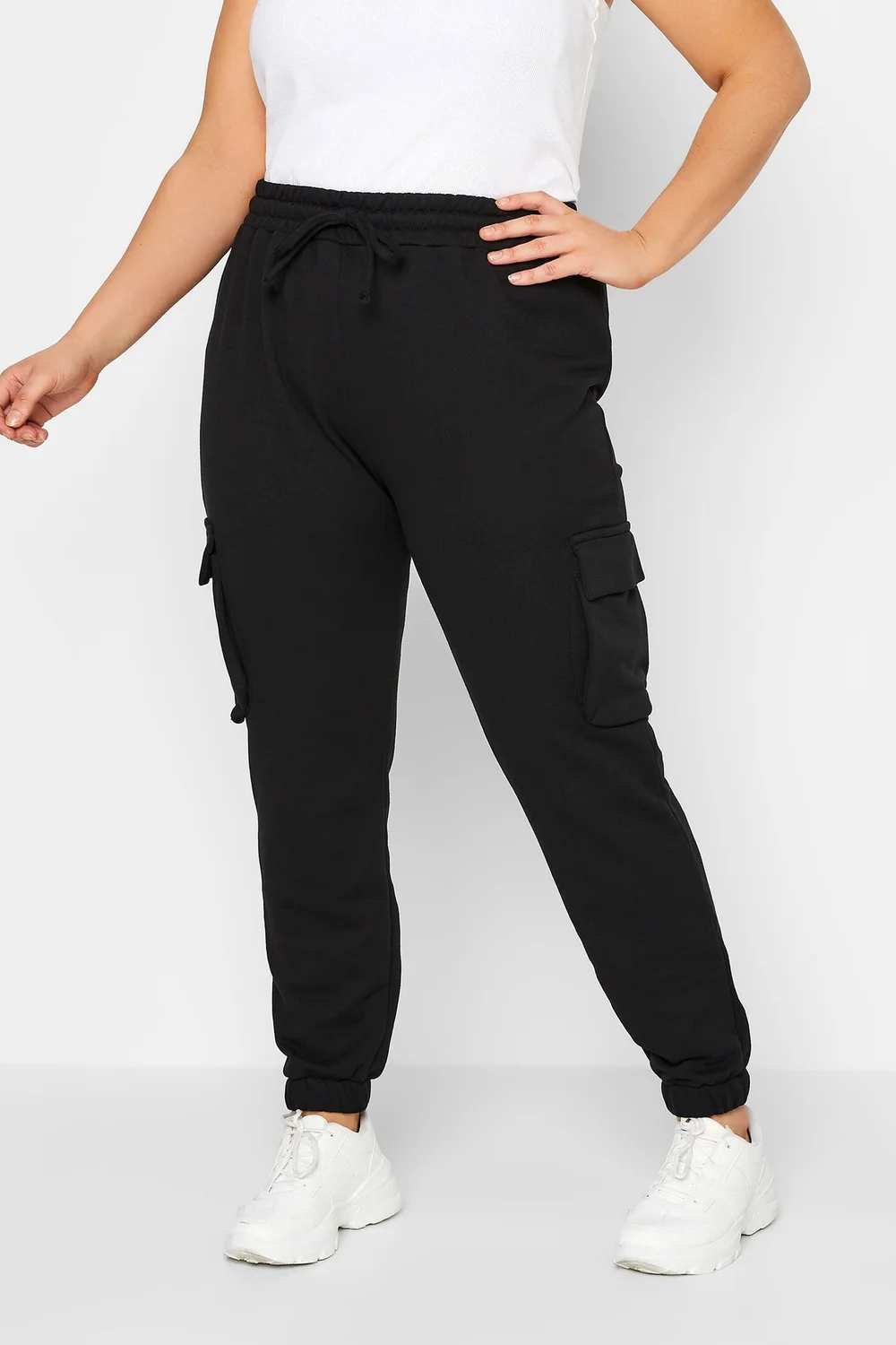 Yours Curve Black Cargo Joggers - 18/L29 Image 1