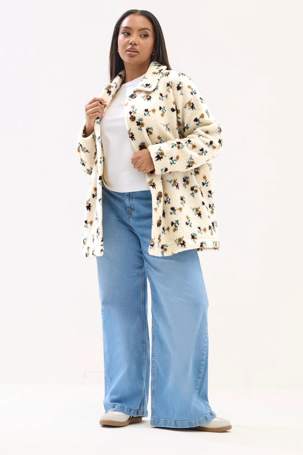 Yours Curve Ivory White Floral Print Teddy Fleece Jacket - 18 Image 2