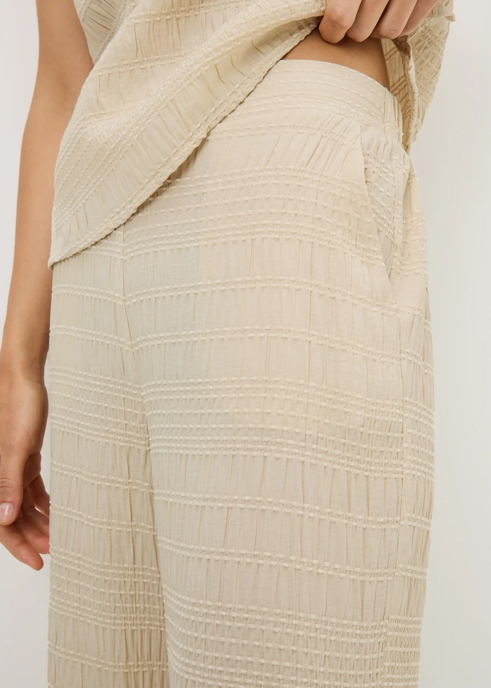 Cream Stitch Detail Wide Leg Co Ord Trousers - 22/L29 Image 3