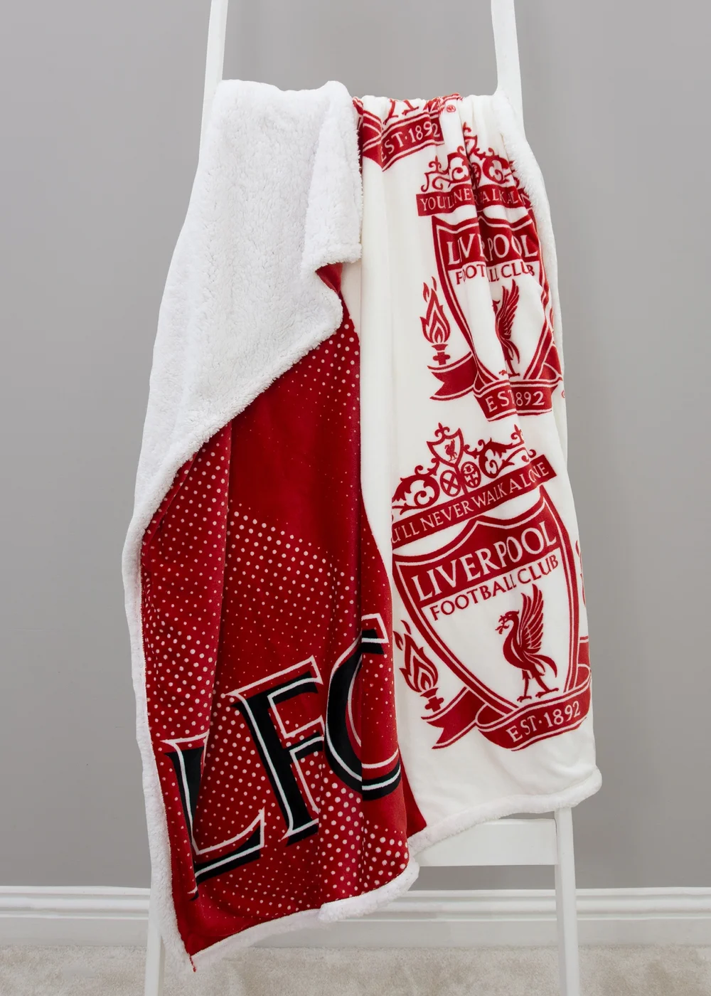 Liverpool FC Red Crested Sherpa Fleece - 120 X 150 Image 1