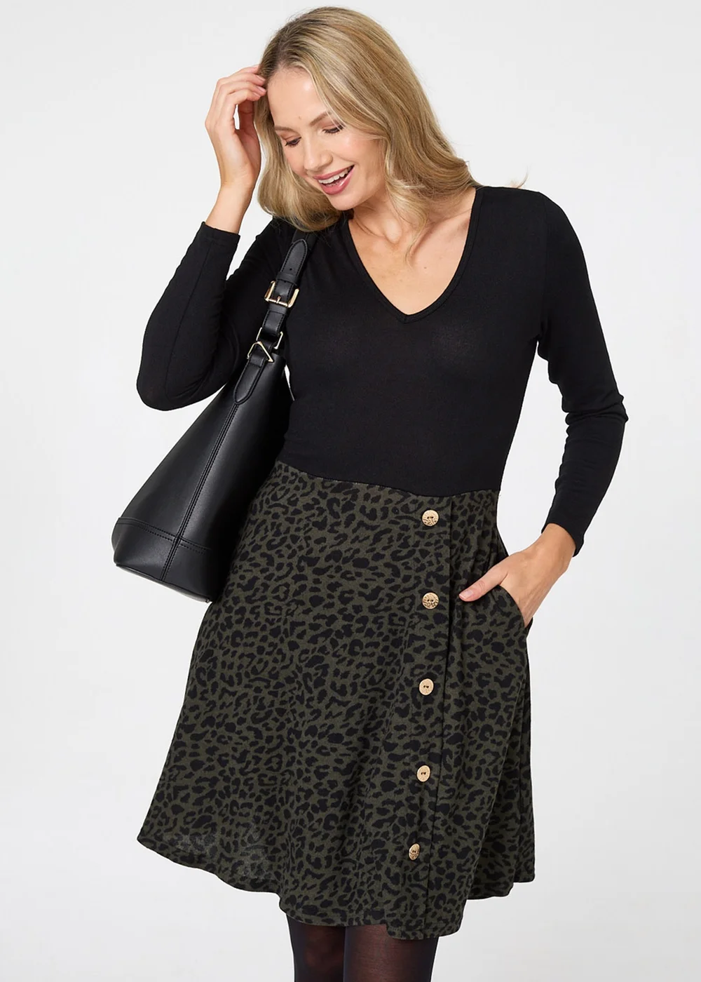 Izabel London Black Animal Print V-Neck Short Skater Dress - 14 Image 1