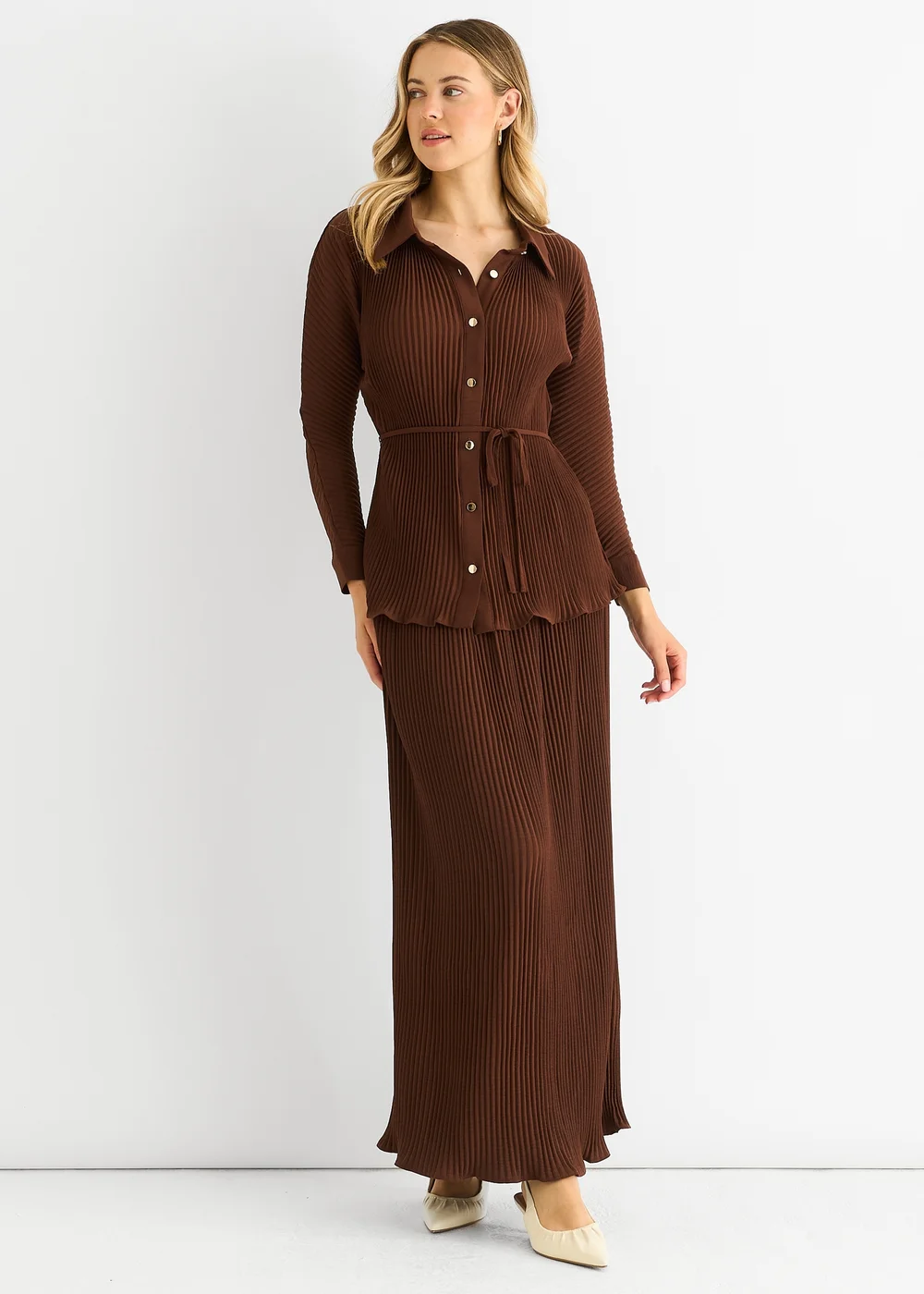 Gini London Chocolate Plisse Elasticated Waist Maxi Skirt - 12 Image 1