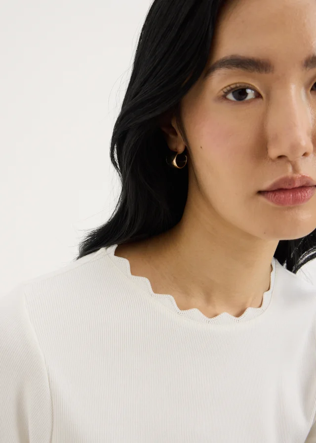 Cream Neck Trim Fitted T-Shirt