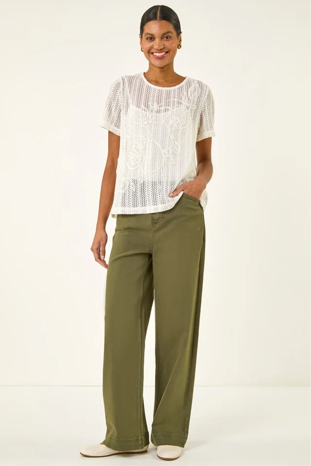 Roman Cream Textured Floral Line Stretch Top