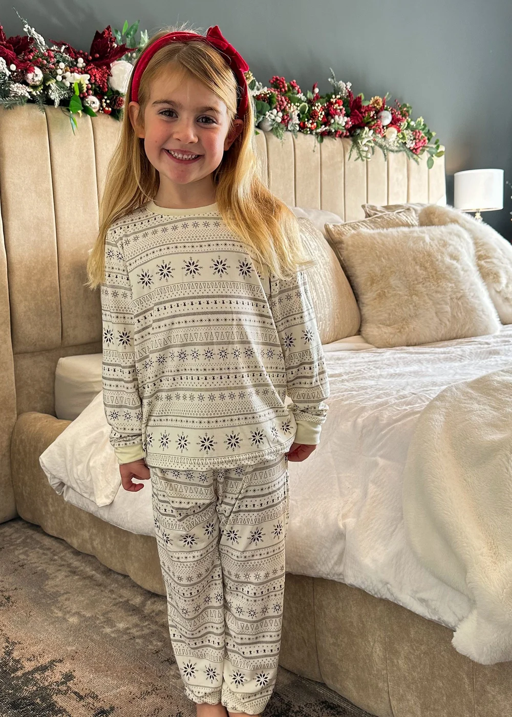 My Christmas Pyjamas Cream Snow White Children's Two-Piece Long Matching Pyjama Set (18m-14yrs) - 18 - 24 Months Image 5