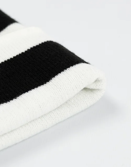 Vanilla Underground Monster High Black Beanie Hat - One Size Image 4