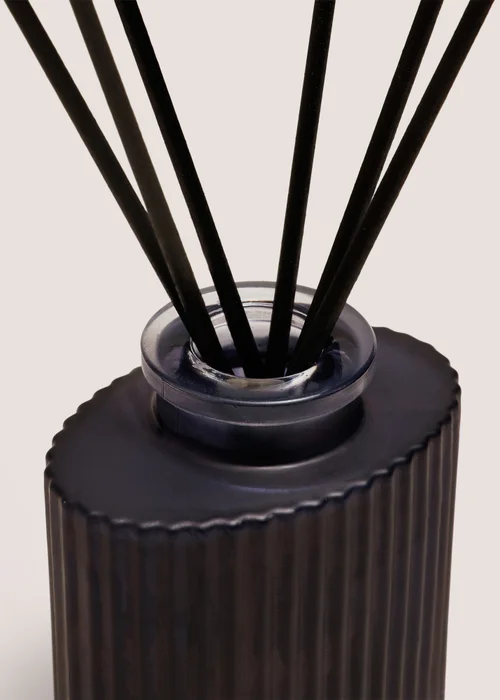 The Laundry Co Fresh lavender 70ml Diffuser Image 2
