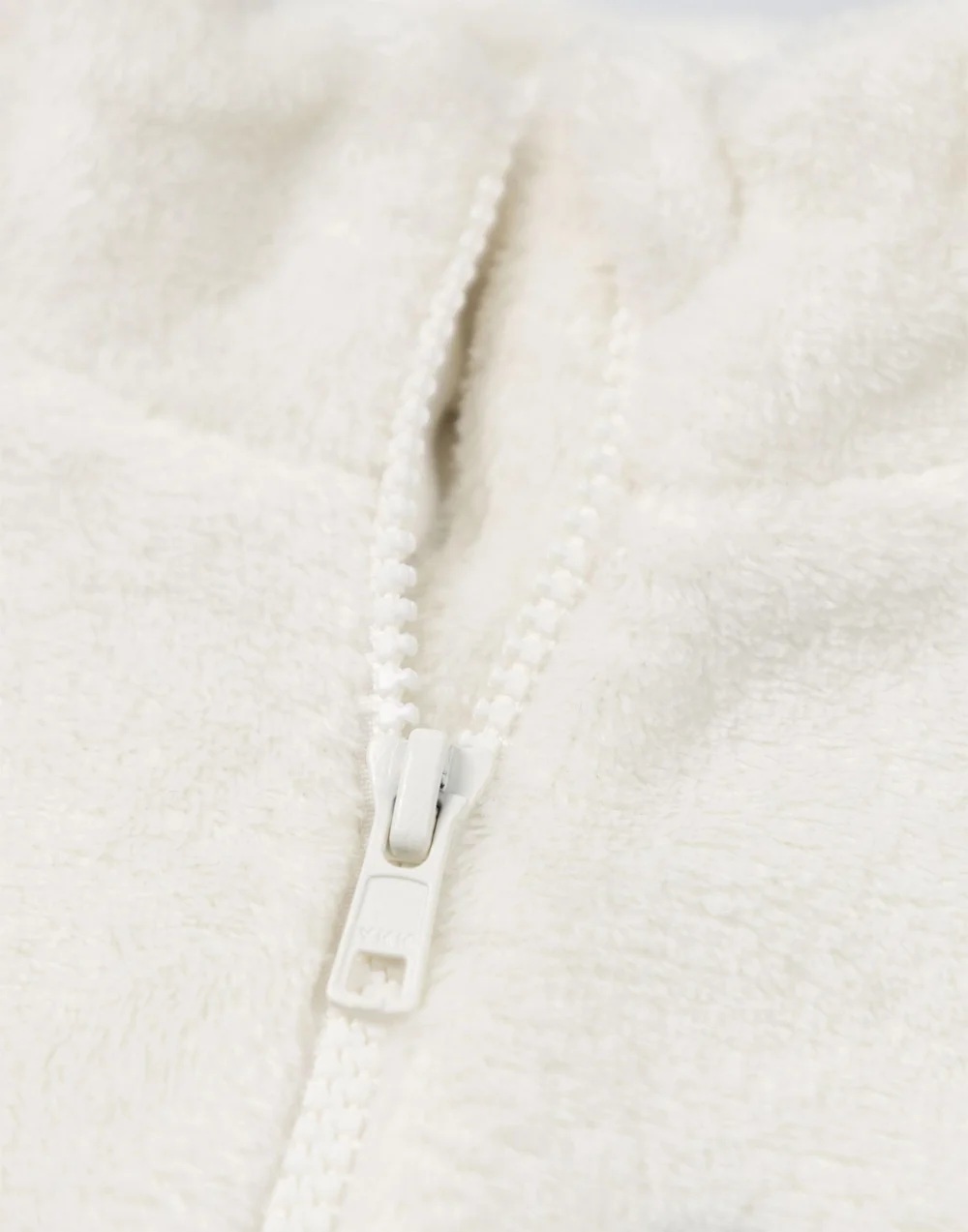 Vanilla Underground Bluey Kids Blue Pyjamas & Jumper (18mnths-7yrs) - Age 4-5 Years Image 4