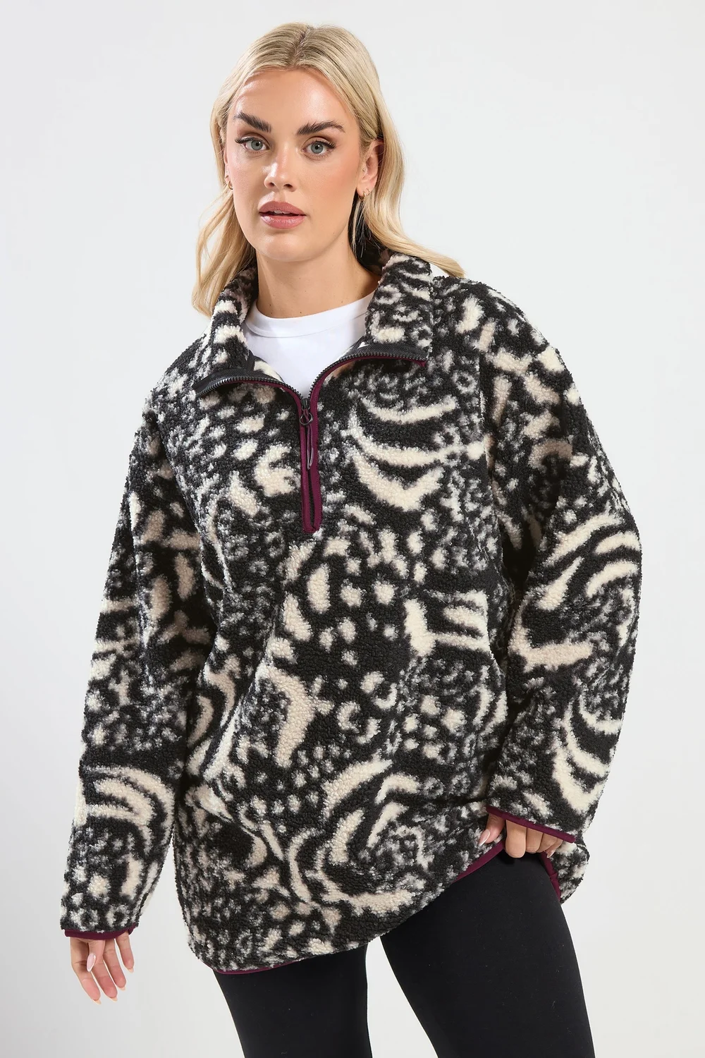 Yours Curve Black Animal Print Borg Fleece - 16 Image 1
