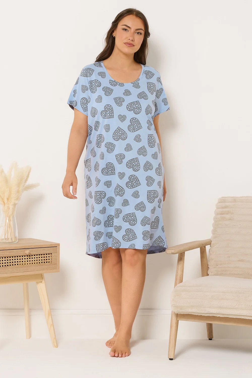 Yours Curve Light Blue Heart Nightdress - Size 26-28 Image 1