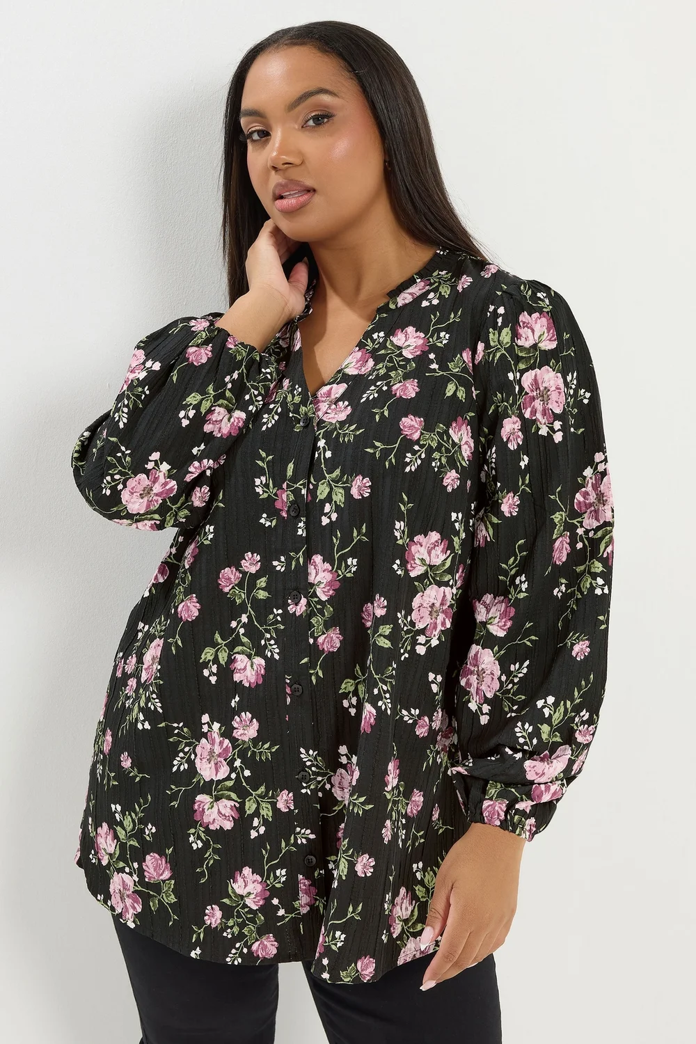 Yours Curve Black Floral Notch Neck Blouse - Size 26-28 Image 1