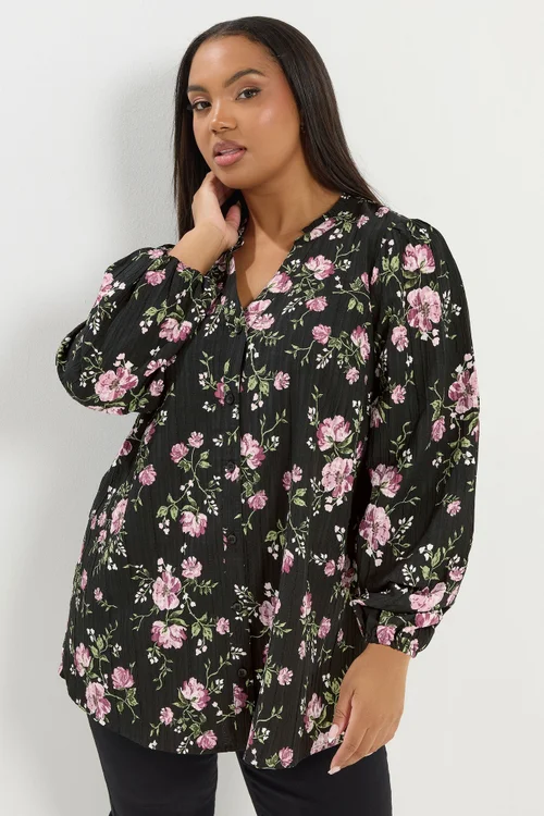 Yours Curve Black Floral Notch Neck Blouse - Size 26-28 Image 1