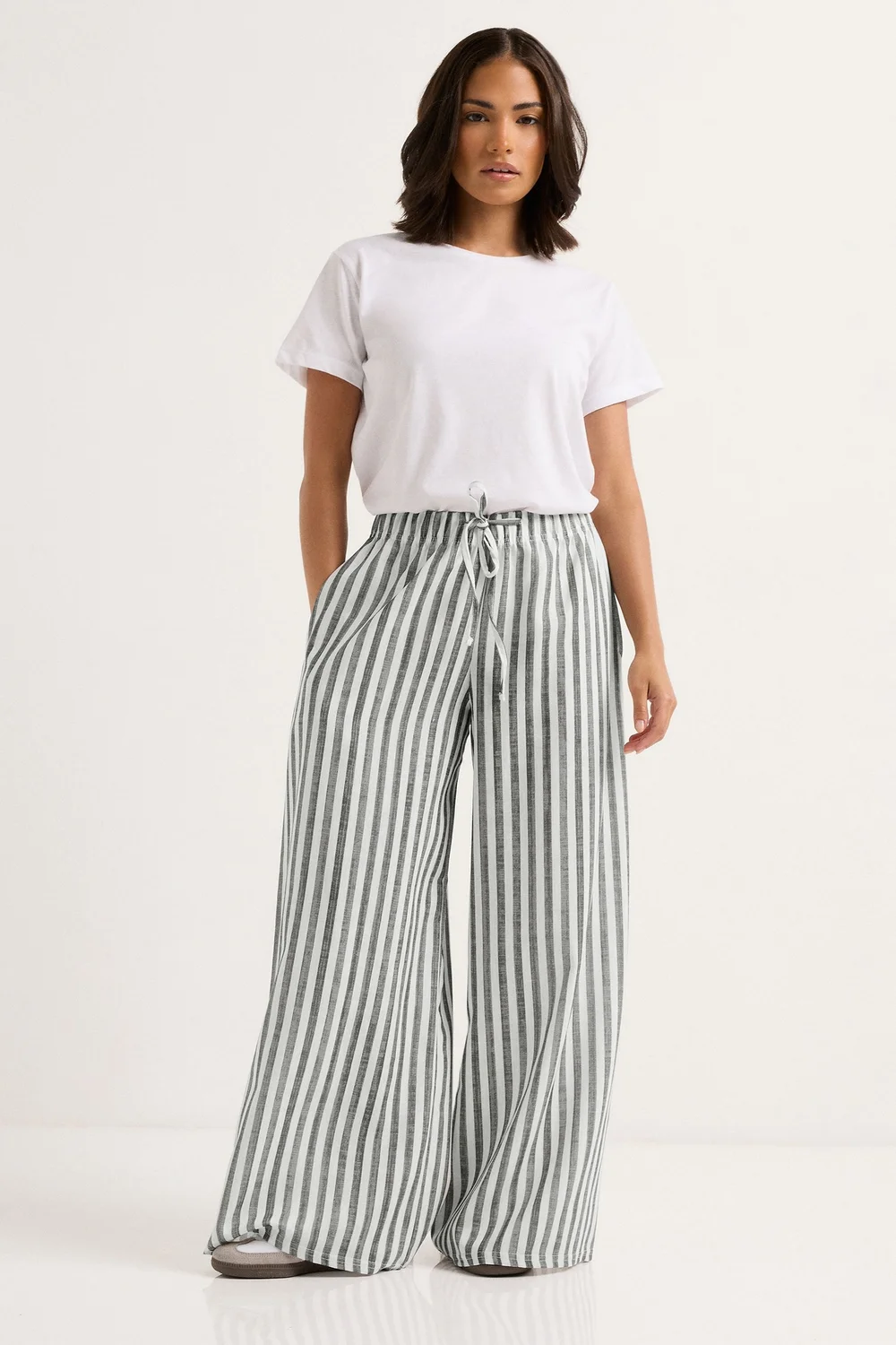 PixieGirl Petite Grey Striped Wide Leg Trousers - Size 18 Image 1