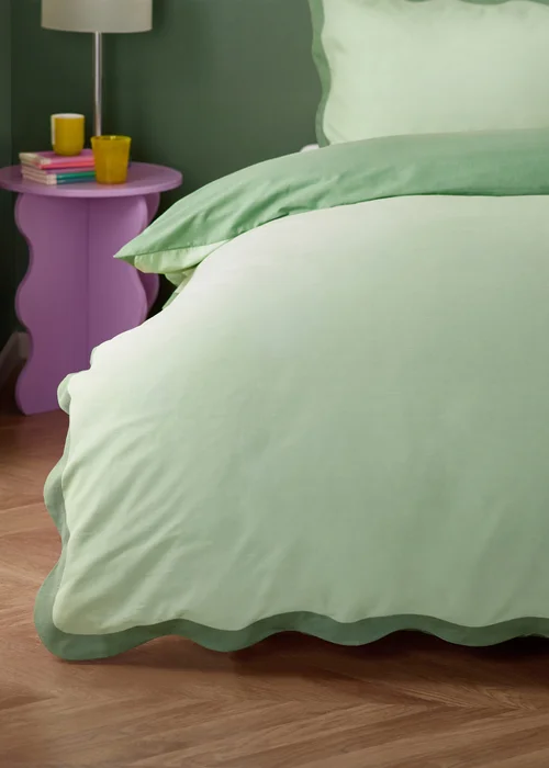 Furn Wiggle Scallop Green Duvet Cover Set - Single Image 2