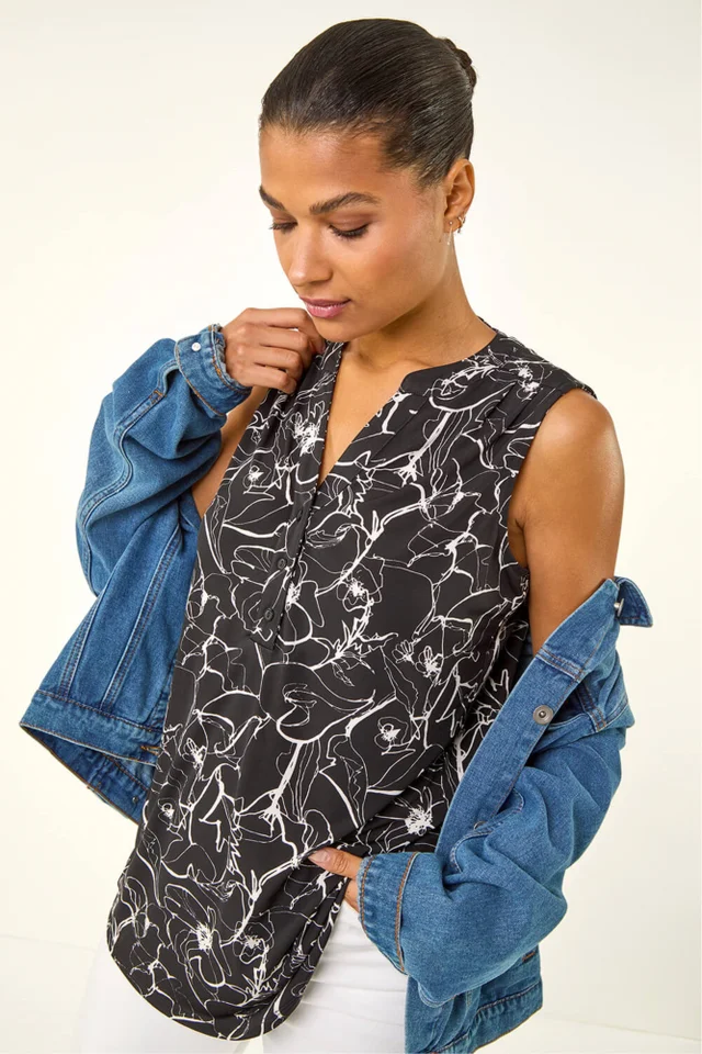 Roman Black Floral Print Stretch Vest