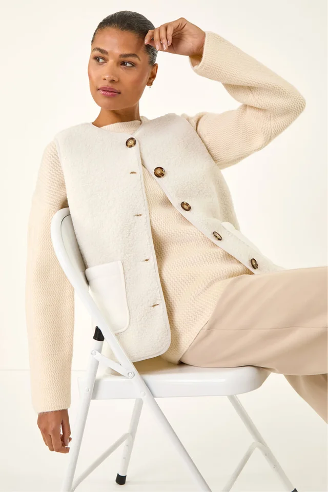 Roman Ivory Fleece Pocket Gilet