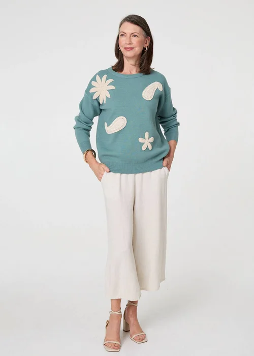 Izabel London Green Embroidered Front Long Sleeve Jumper - Size 14 Image 4