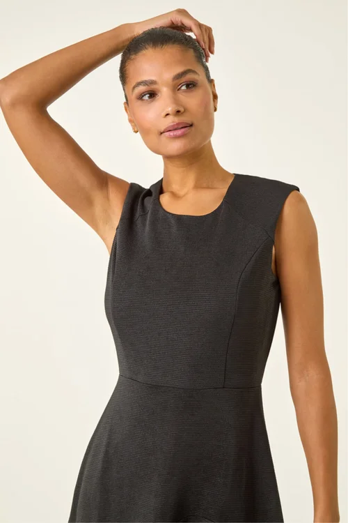 Roman Black Textured Stretch Skater Dress - 20 Image 4