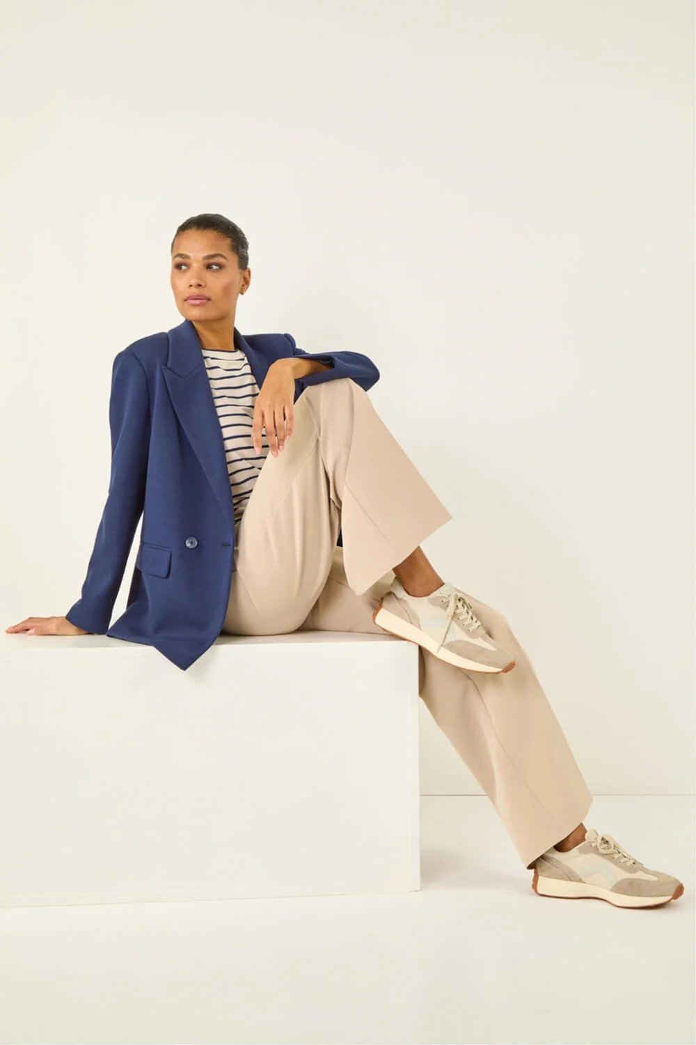 Roman Navy Premium Stretch Ponte Blazer - Size 20 Image 1